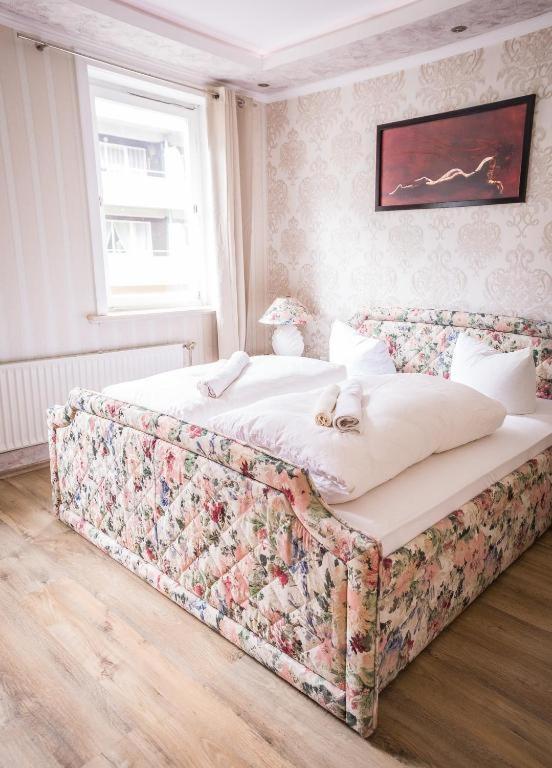 Dein Hotel Хамбург Екстериор снимка
